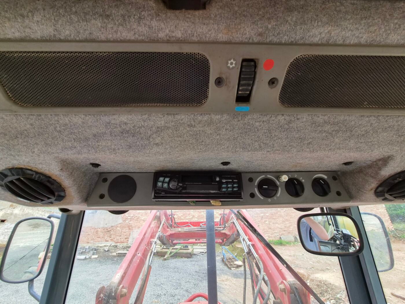 Massey Ferguson MF 4245